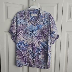 Tommy Bahama men's 100% Silk Tropical Palm Leaf Button Down Shirt. #052